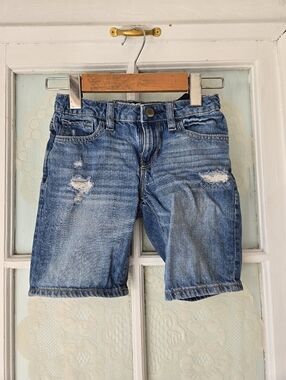GapKids Distressed Denim Bermuda Shorts Size 8